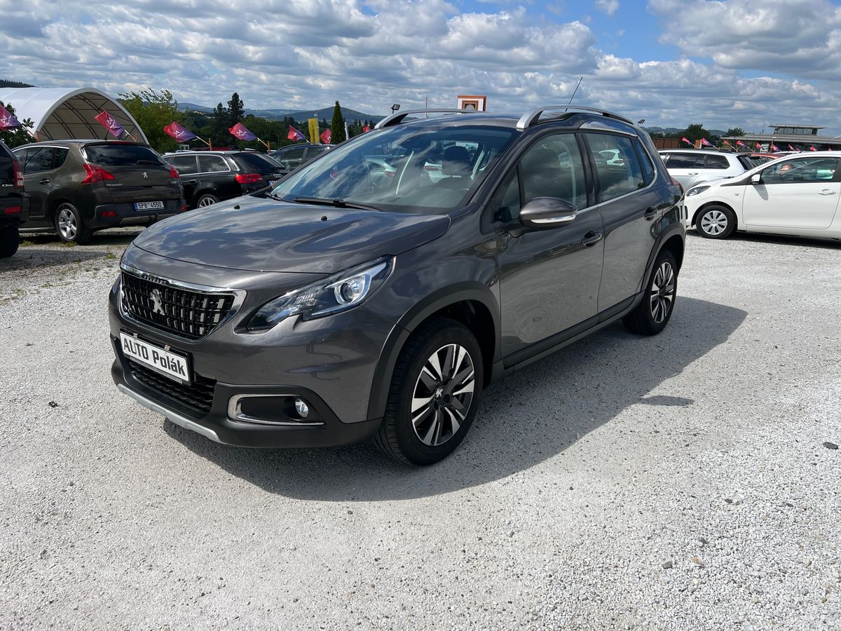 Peugeot 2008 1.2 i