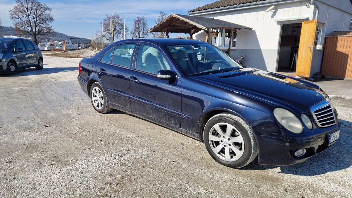 Mercedes-Benz Třídy E 2.2 TDi