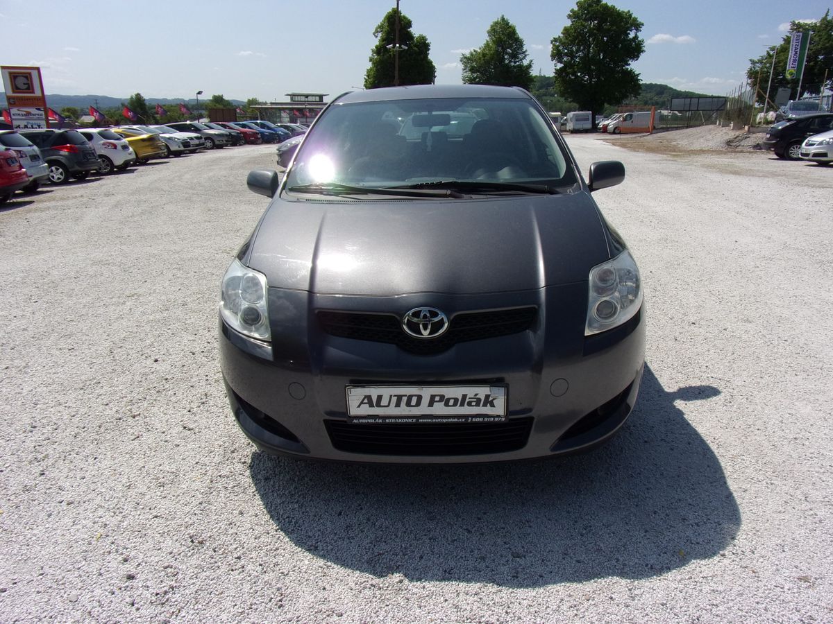 Toyota Auris 2,0 Diesel