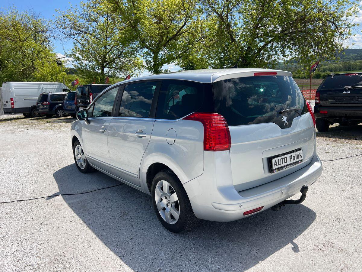 Peugeot 5008 1.6i turbo