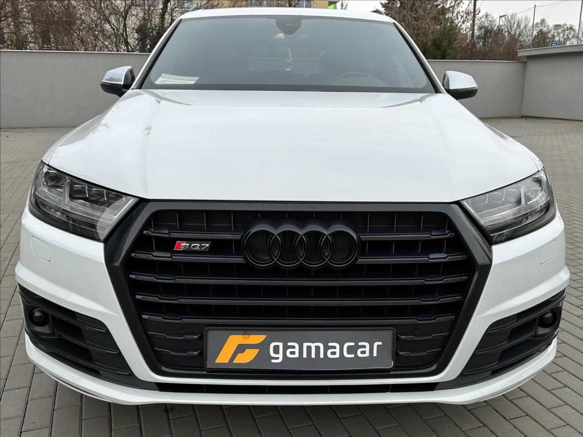 Audi SQ7 4,0 ZARUKA+BLACK+RS.22 !!