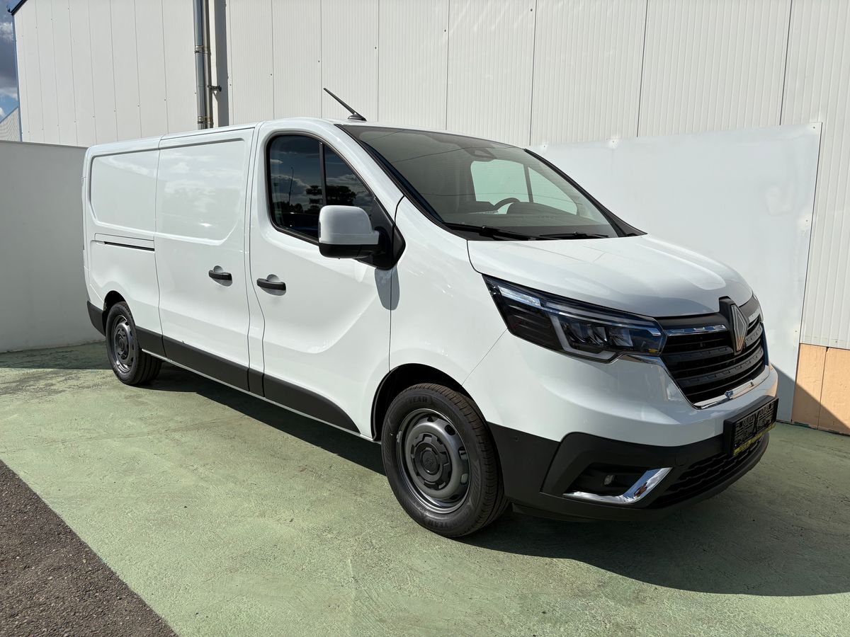 Renault Trafic 2.0dCi do 2,49t, Spaní, Topení