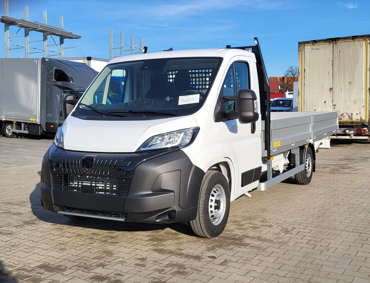 Peugeot Boxer 2.2, 140k, Valník, Tažné