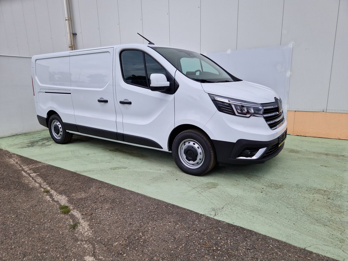 Renault Trafic 2.0dCi do 2,49t, Spaní, Topení
