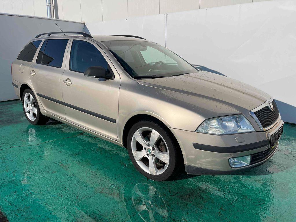 Škoda Octavia 2.0, 103kW DSG, Navi