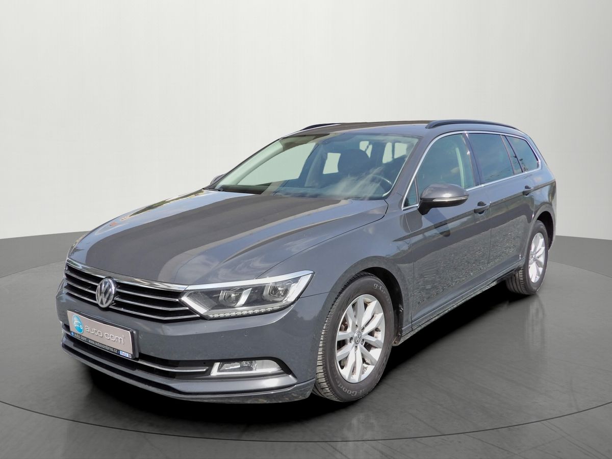 Volkswagen Passat 2.0TDI Comfort Adaptiv Navi