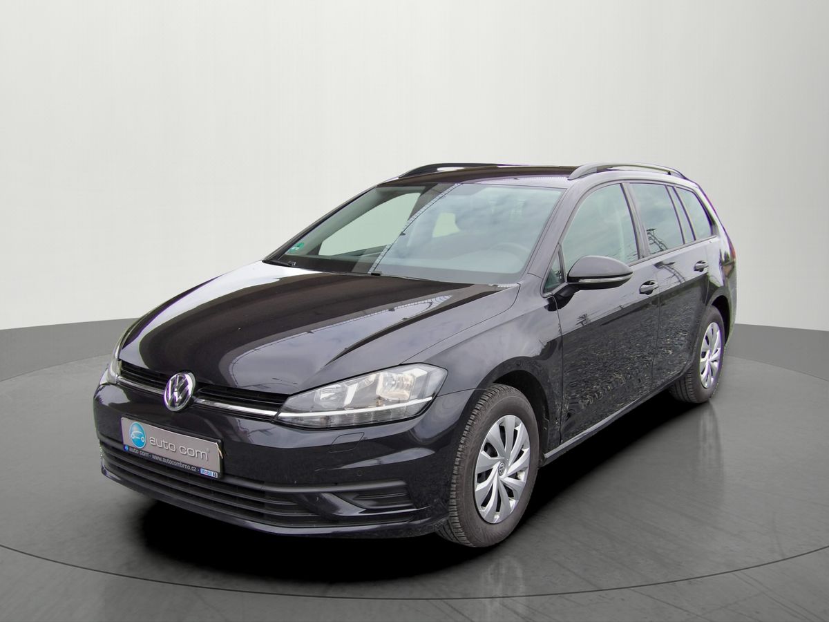 Volkswagen Golf 1.6TDI 85kW DSG Navi PDC