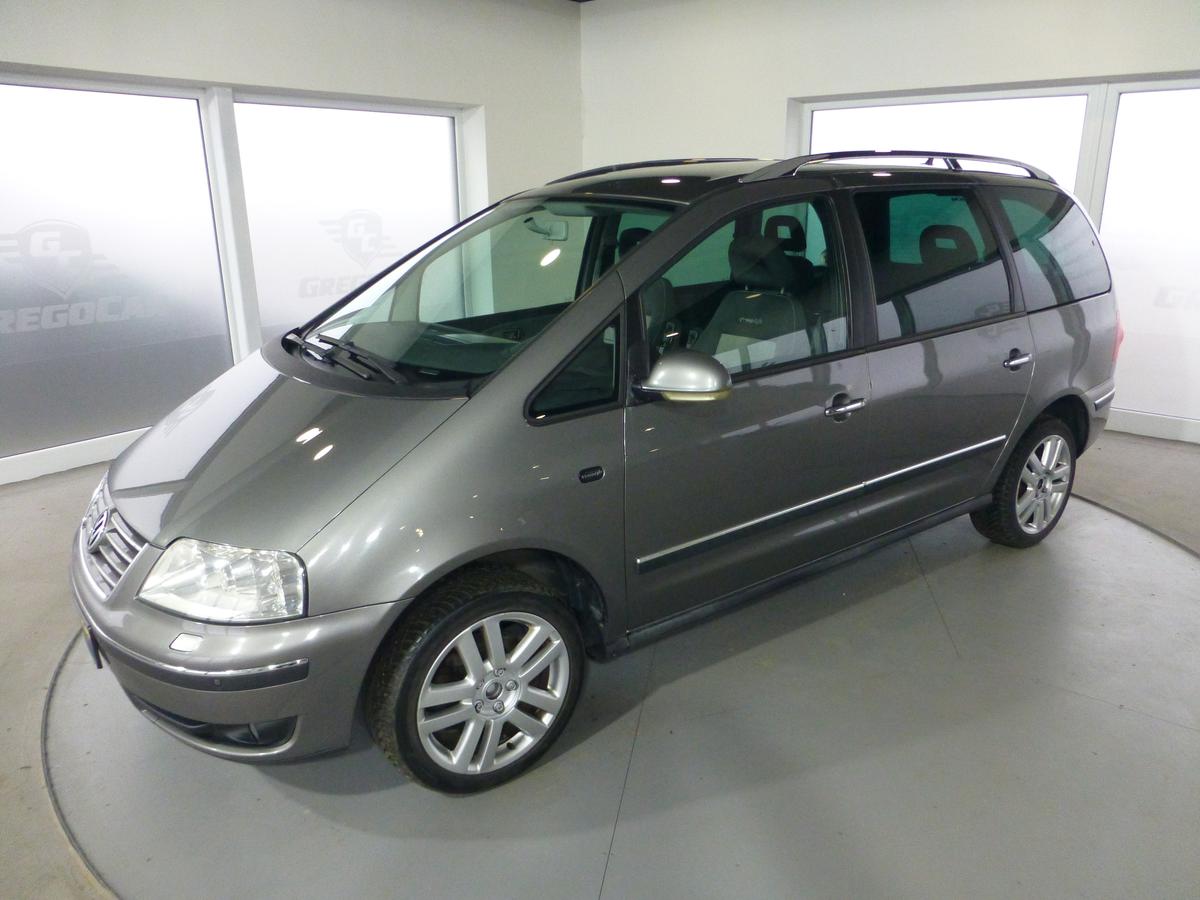 Volkswagen Sharan 2,0TDI*DIGI*VYHŘ.S**XENON*7MÍS