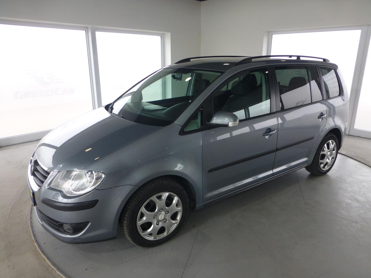 Volkswagen Touran 1,9TDI*VYHŘ.SEDADLA***NAVIGACE