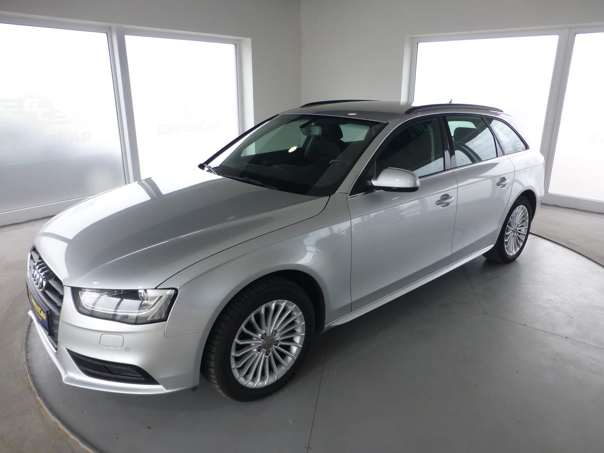 Audi A4 2,0TDI*VYHŘ.S*4X4*Záruka 36měs