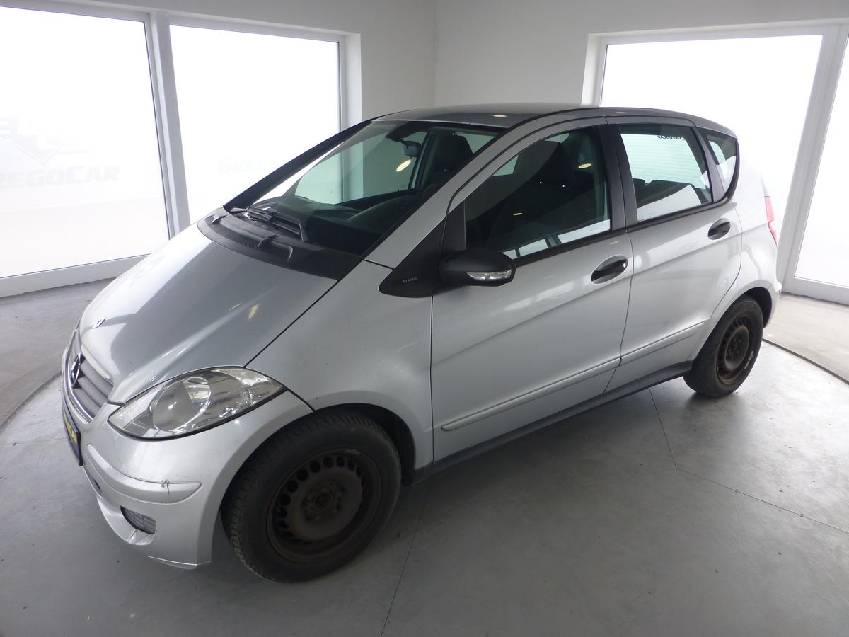 Mercedes-Benz Třídy A 1,5I-70KW**KLIMATIZACE