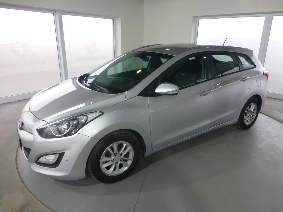 Hyundai i30 1,6CRDI*ALU**VYHŘ.SED***KAMERA