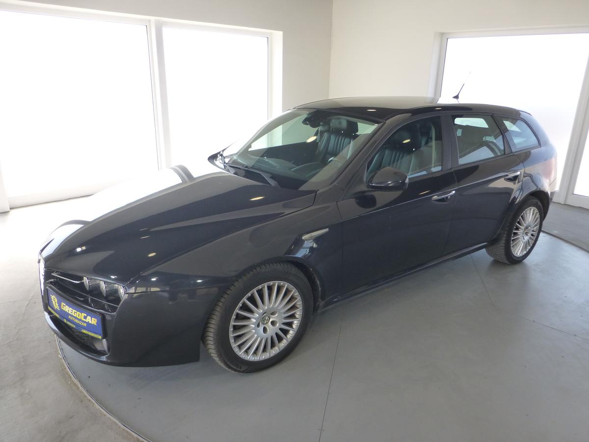 Alfa Romeo 159 1,9JTD-110KW*VYHŘ.SED**XENONY*