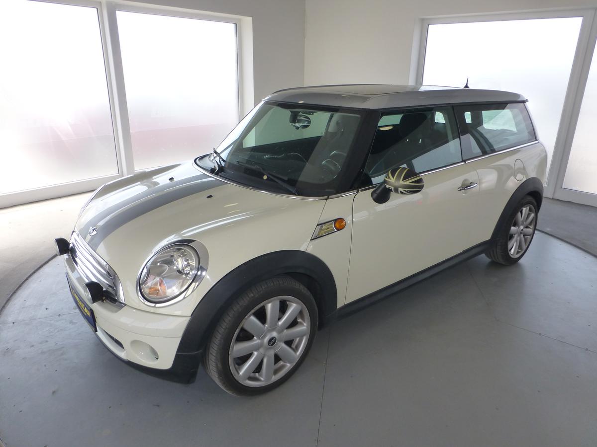 Mini Clubman 1,6i**XENONY***ALU KOLA**TAŽNÉ