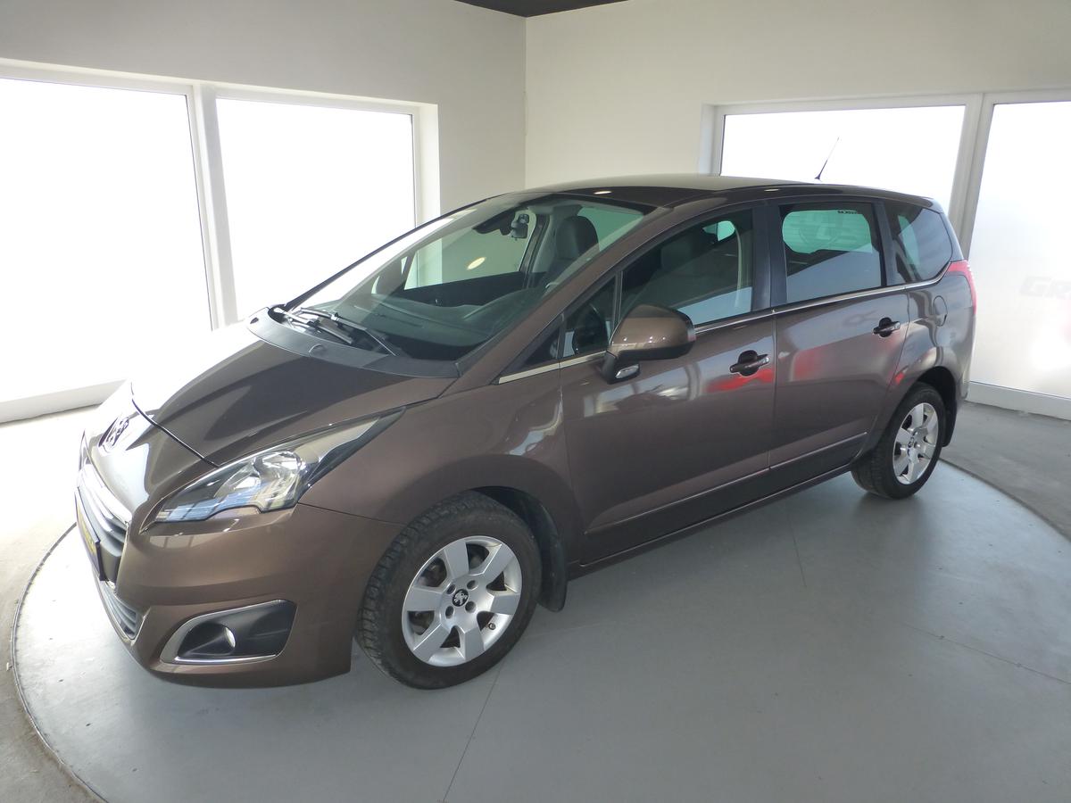 Peugeot 5008 1,6HDI*NEW ČR*1 MAJ**DIGI**ALU