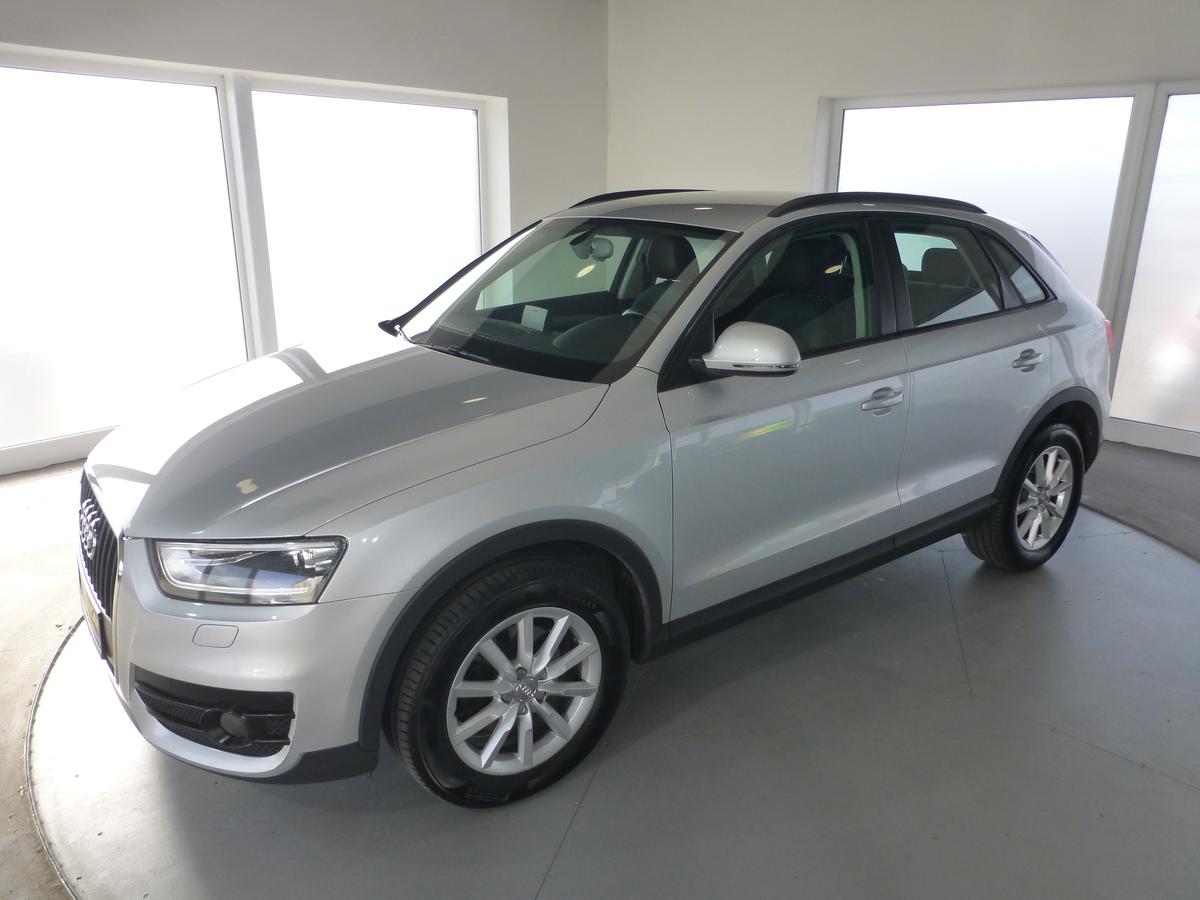 Audi Q3 2,0TSI-125KW*NAVI**PARK.S**4X4
