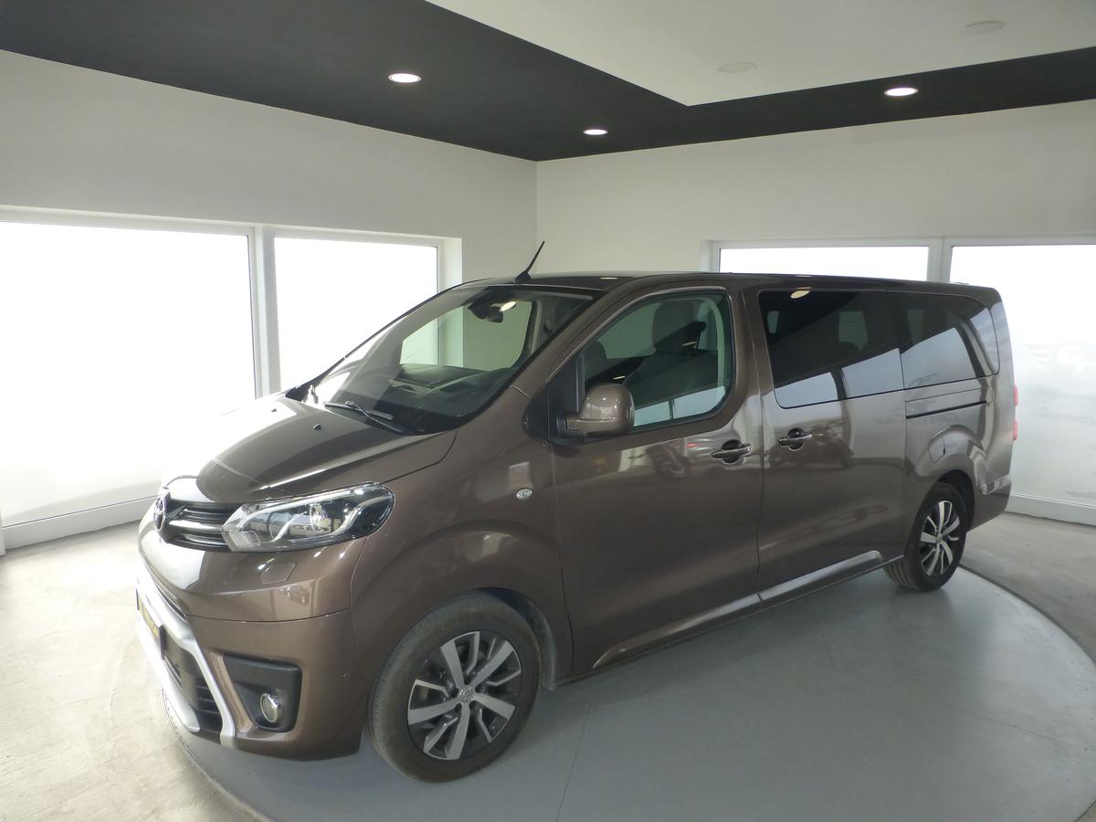 Toyota ProAce Verso 2,0 D-130KW*KAMER*8M*NEW.ČR-1M