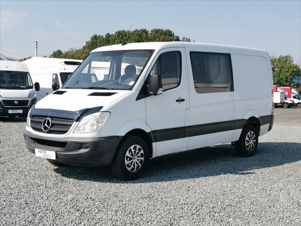Mercedes-Benz Sprinter 316/AT L2H1/ 6míst/navi/tažné