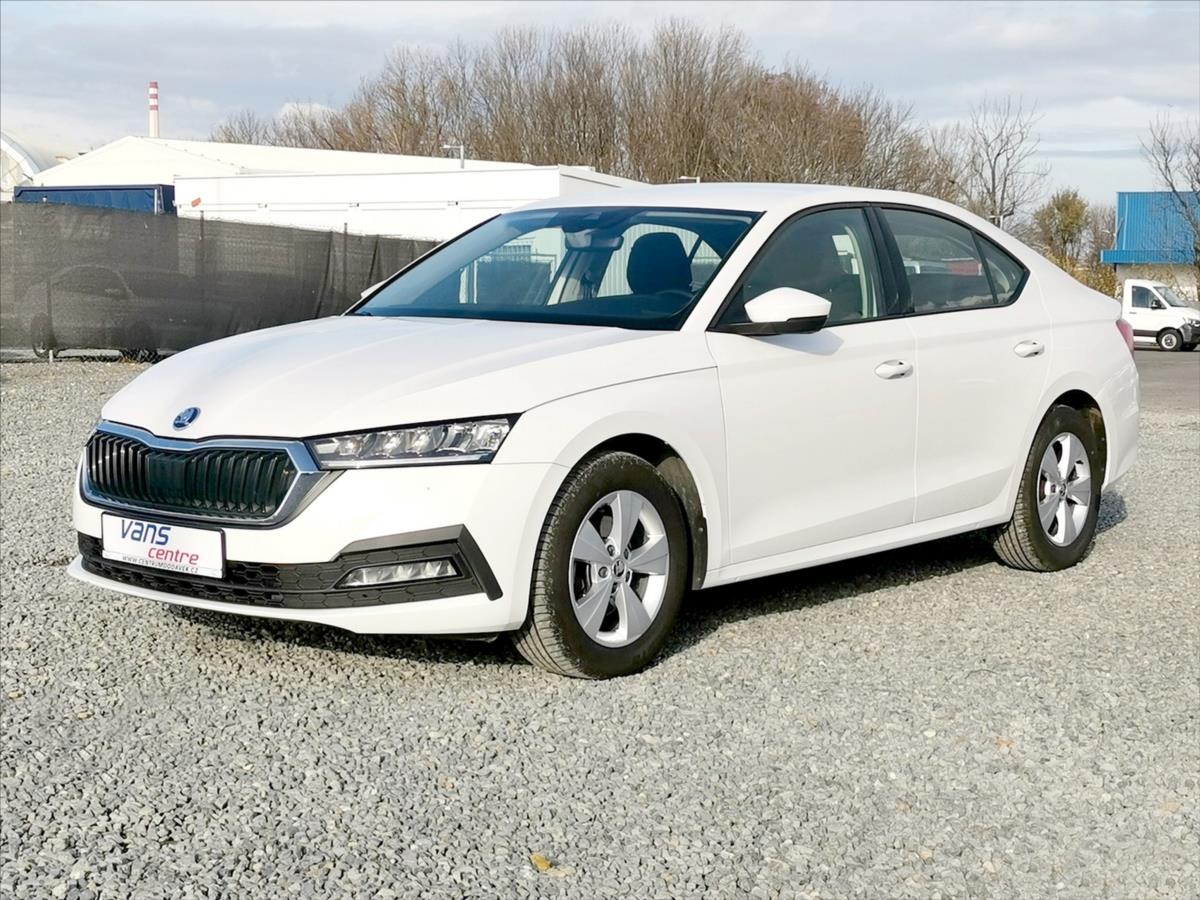 Škoda Octavia 2.0TDI/85kw FRESH/ LED/KEYLESS