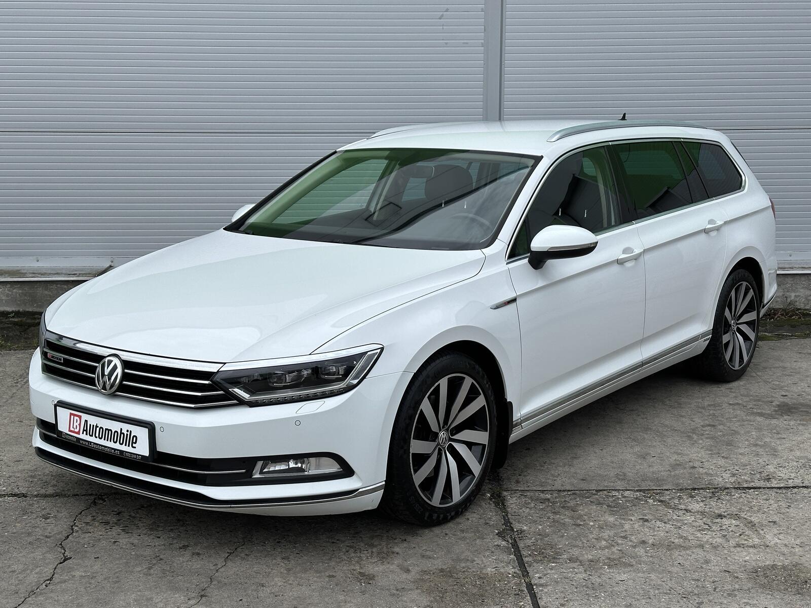 Volkswagen Passat 2.0TDi 4x4 DSG 190PS Kůže ACC