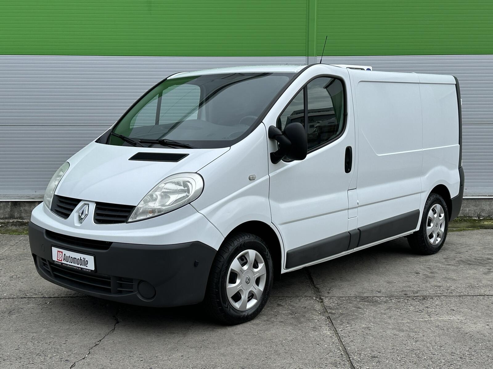 Renault Trafic 2.0dCi 90PS L1-H1 CHLAĎÁK Carr