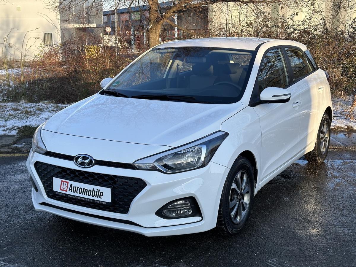 Hyundai i20 1.2i PDC/Z BLUETOOTH VÝHŘEV Mu