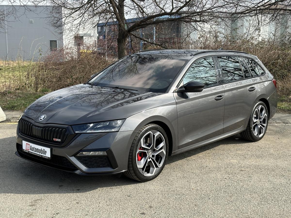 Škoda Octavia Combi RS 2.0TSi DSG Matrix-LED