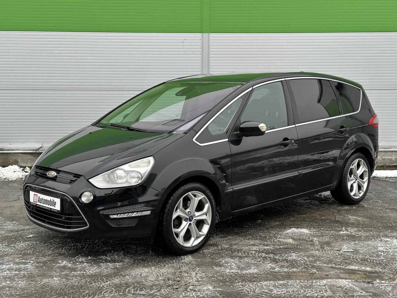 Ford S-MAX 2.2TDCi AT 200PS NAVI PDC PANO