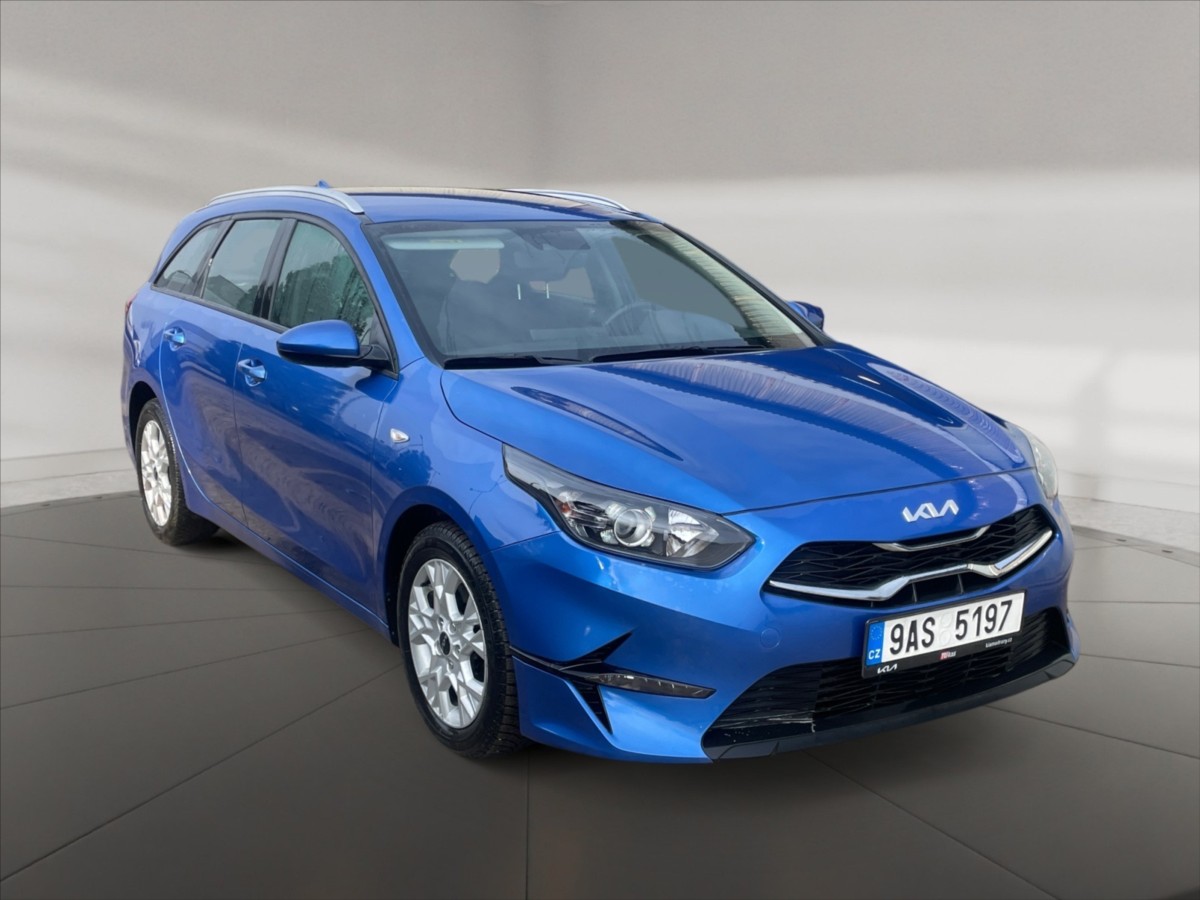 Kia Ceed 1,5 T-GDI 118 Spin AT