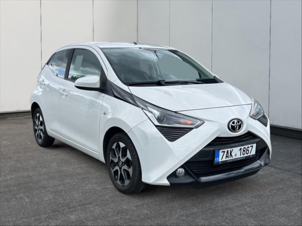 Toyota Aygo 1,0 VVTi x-play