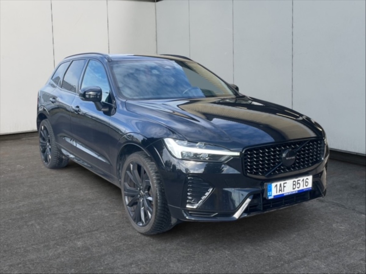 Volvo XC60 2,0 B5 AWD Plus Black Ed. AT