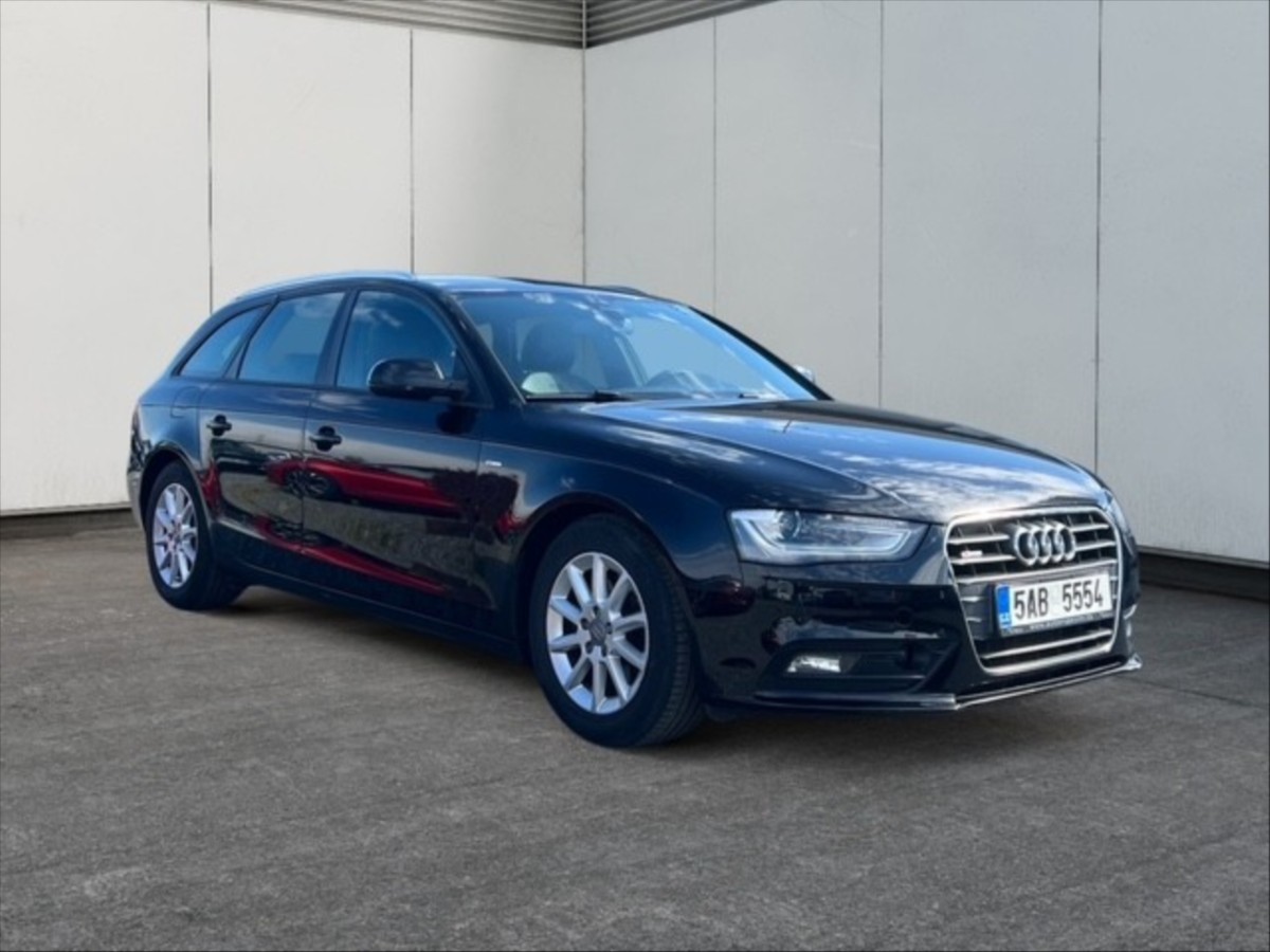 Audi A4 2,0 TDI S line AP