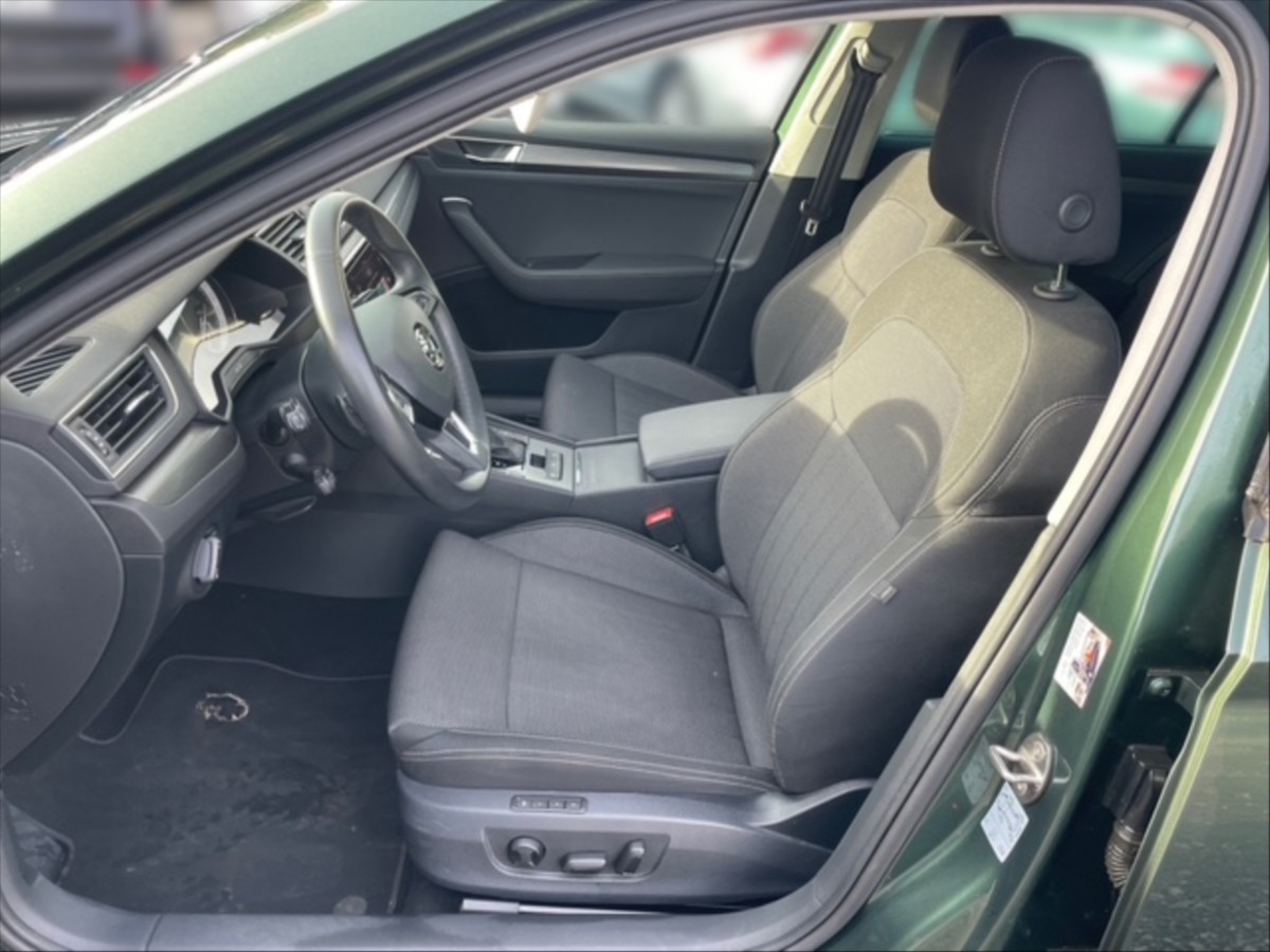 Škoda Superb 2,0 TDI 110 Style DSG