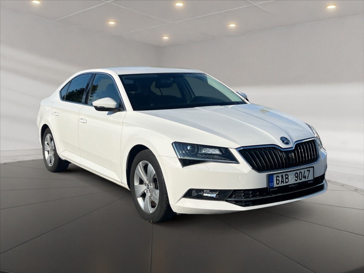 Škoda Superb 2,0 TDI Ambition +