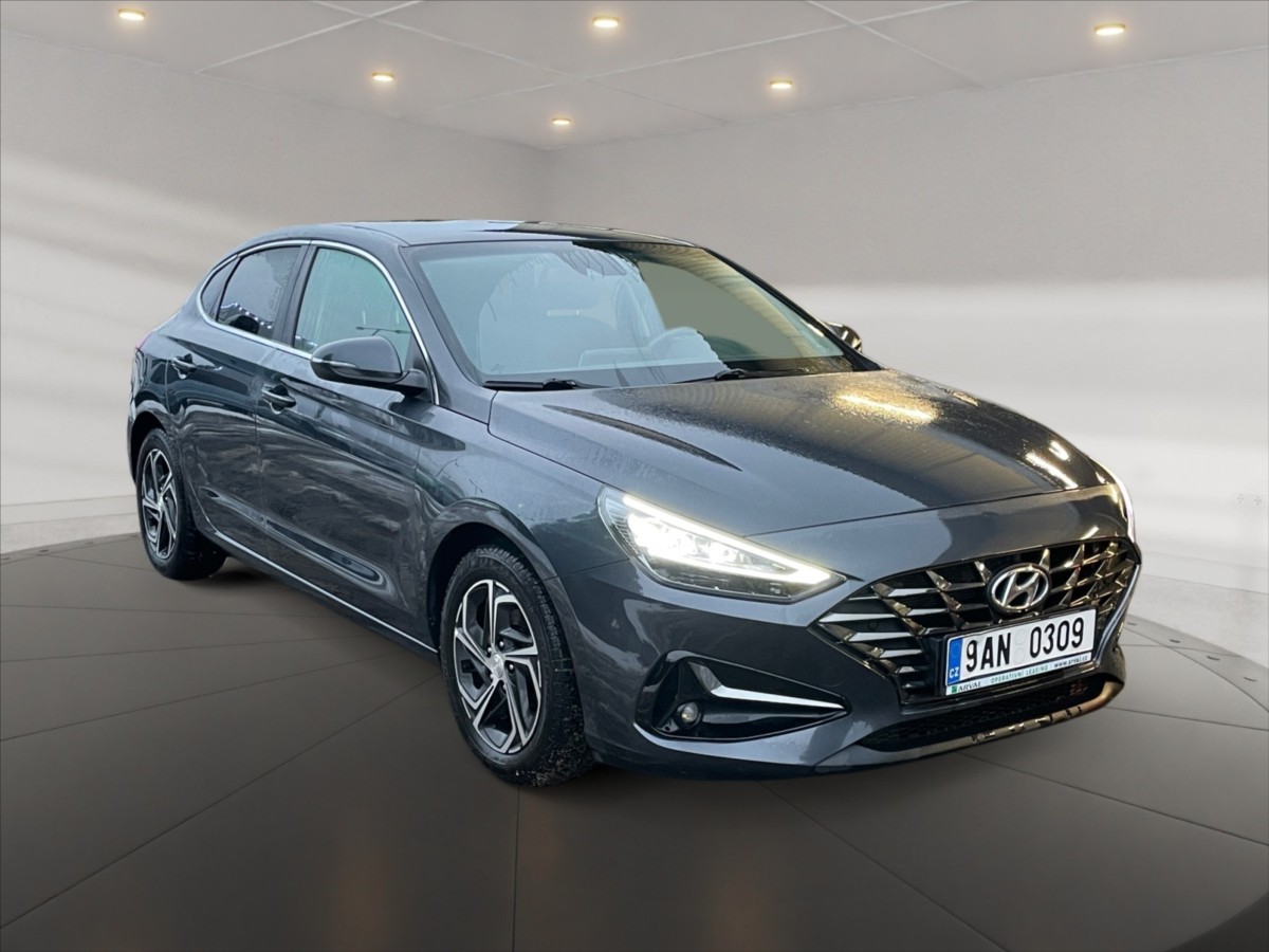 Hyundai i30 1,0 TGDI Smart AT