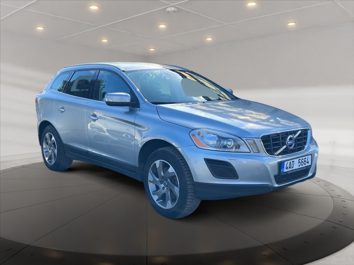 Volvo XC60 2,4 D5 4x4 AT Ocean Race - foto 3