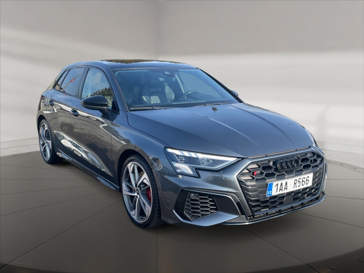 Audi S3 2,0 TFSI SB quattro AT