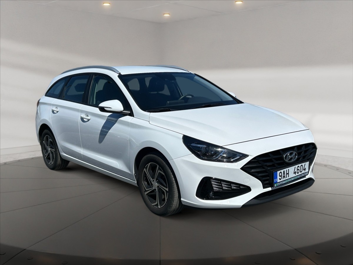 Hyundai i30 1,5 i Family Comfort