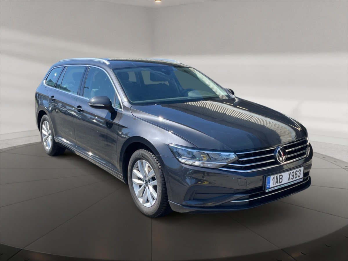 Volkswagen Passat 1,5 TSI Business AT