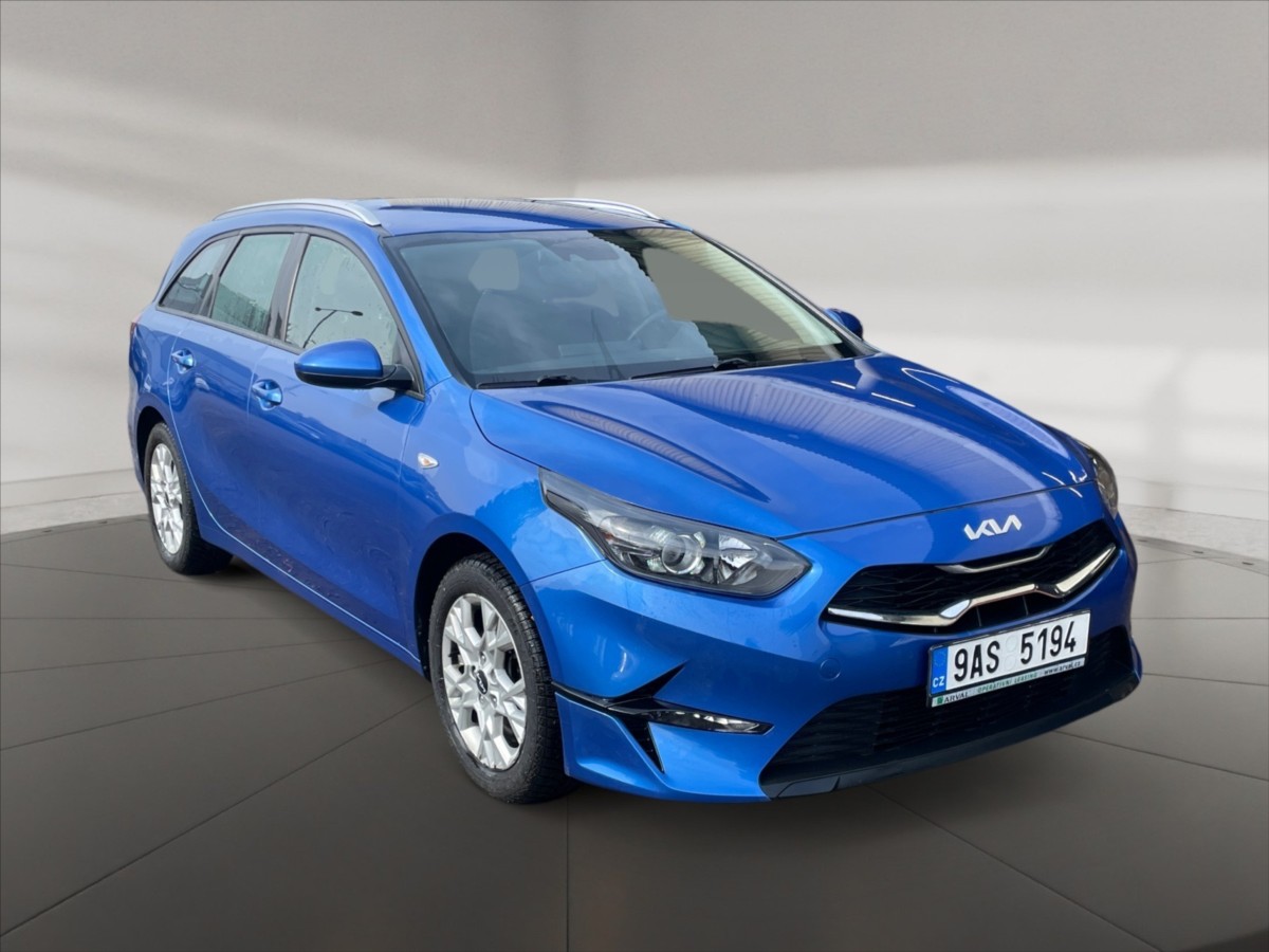 Kia Ceed 1,5 T-GDI 118 Spin AT