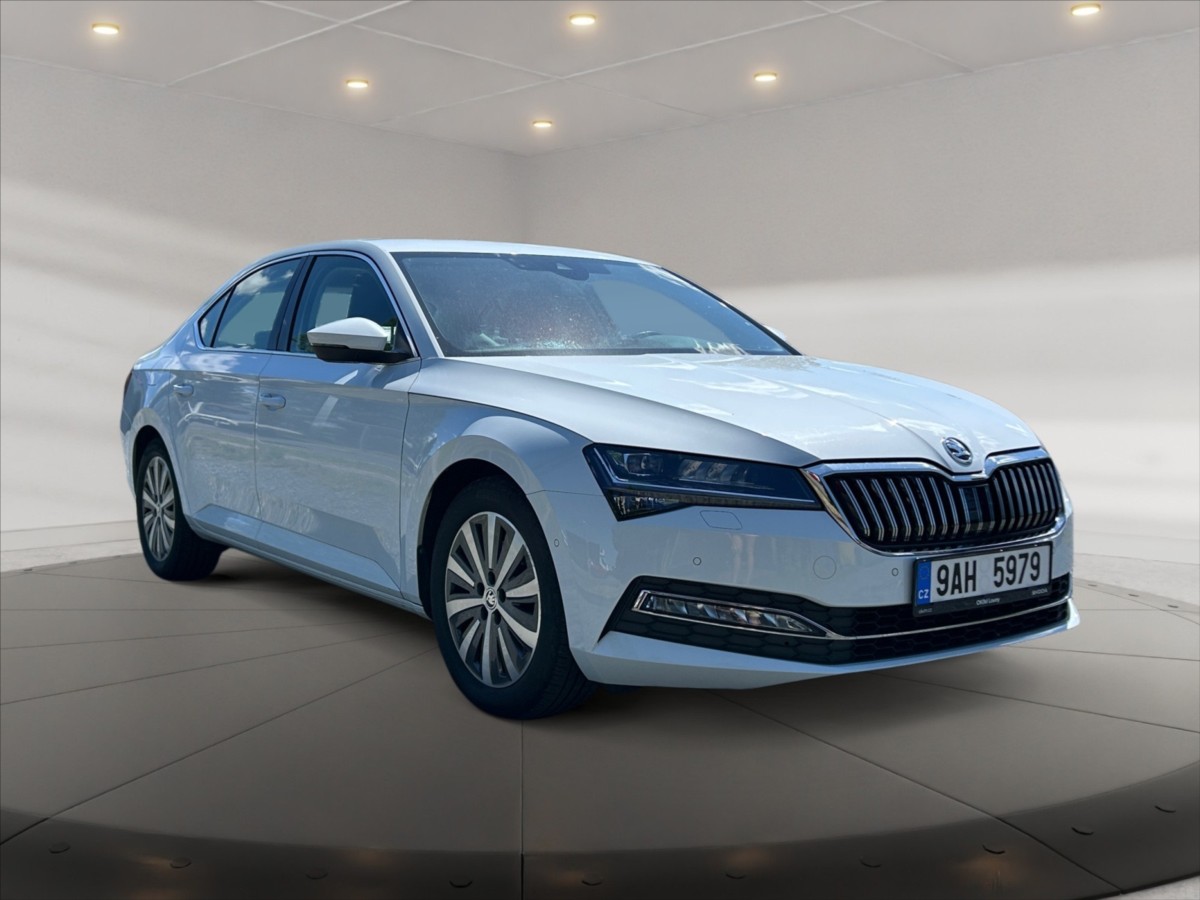 Škoda Superb 2,0 TSI 140 Style AT