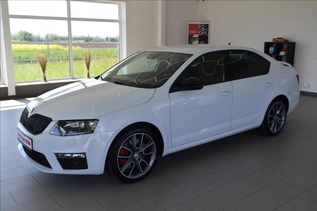 Škoda Octavia 2,0 TDI RS,NAVI,Bi-xen,ACC,