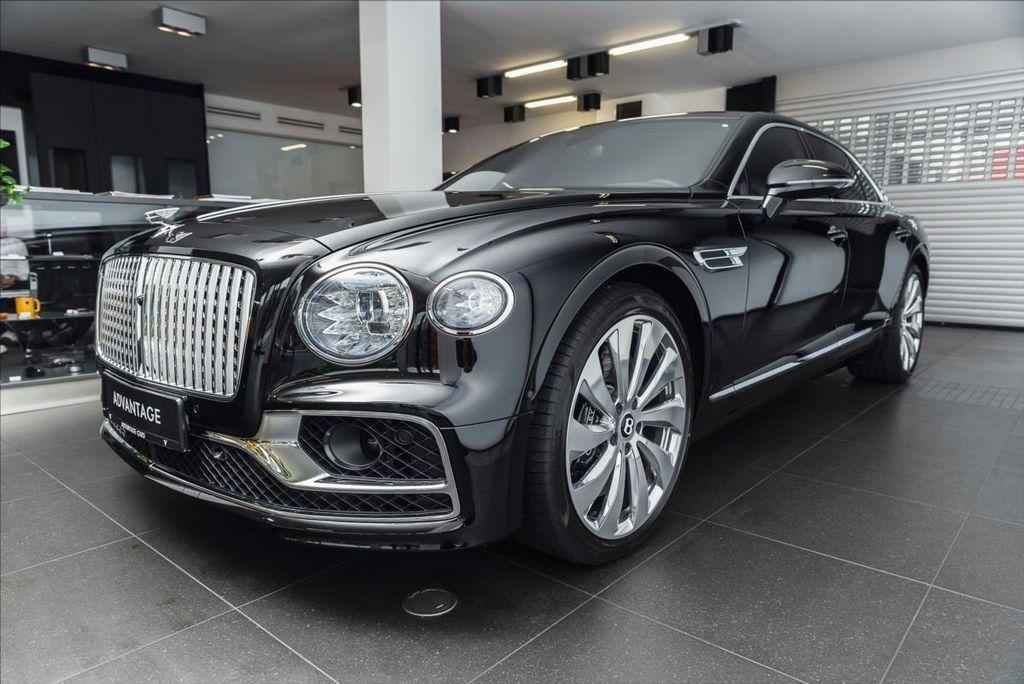 Bentley Flying Spur W12 First Edition/HUD/Naim/Nig