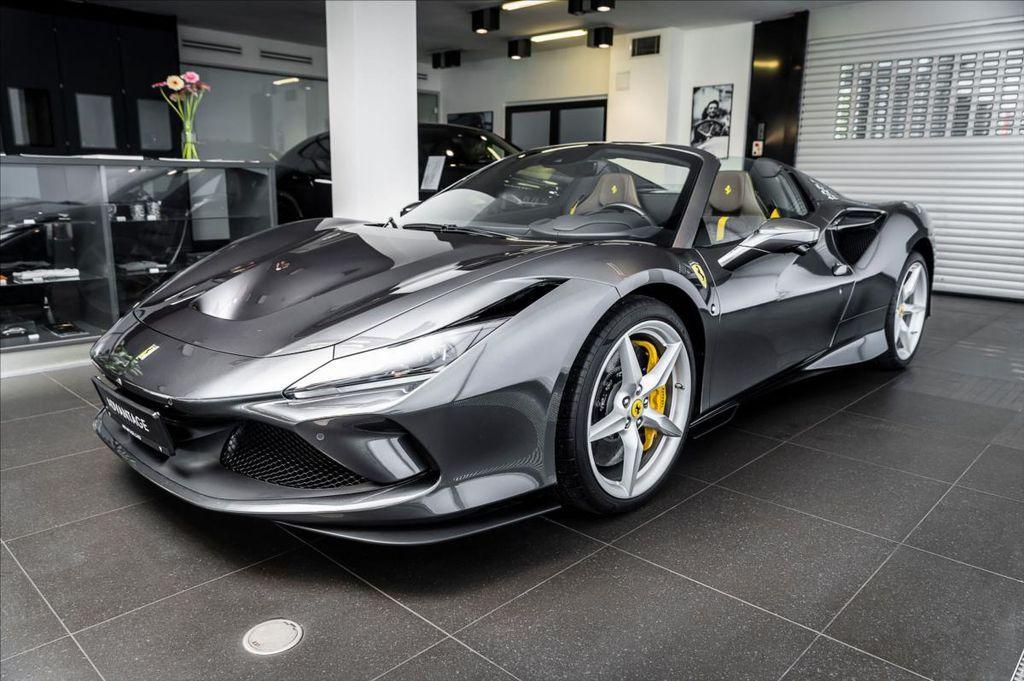 Ferrari F8 Spider/360°/AFS/Lifting/Dayton