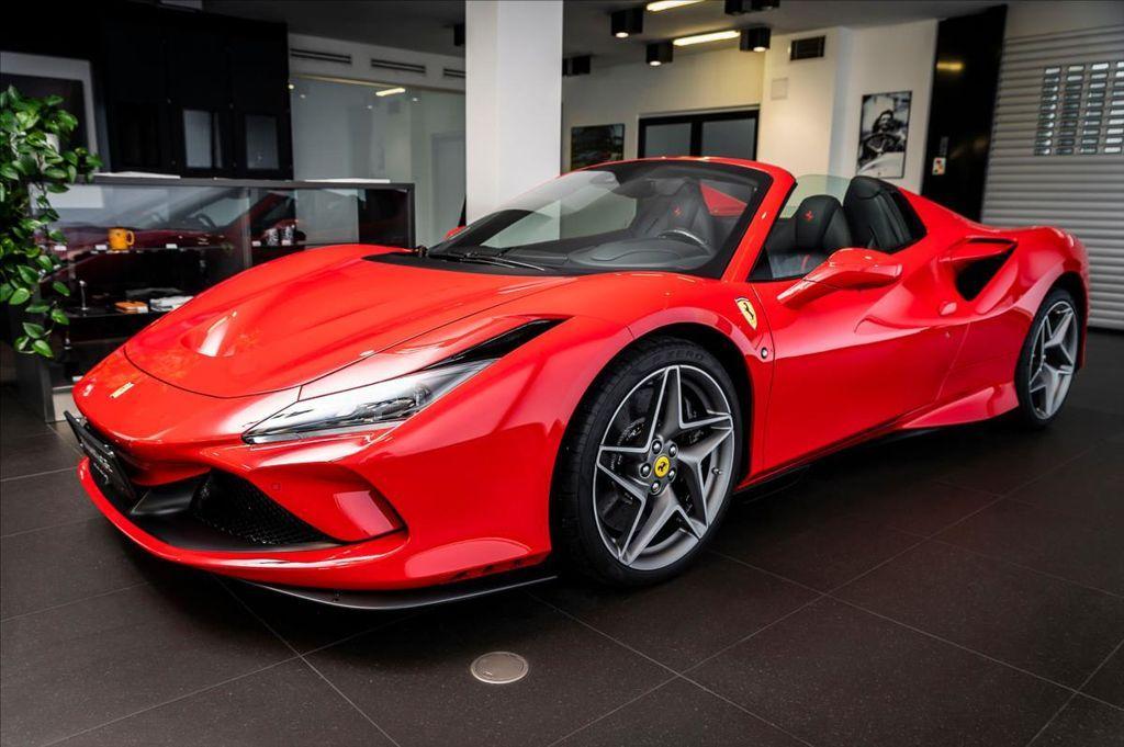 Ferrari F8 Spider/Lift/Kamera/PDC/El.Seda