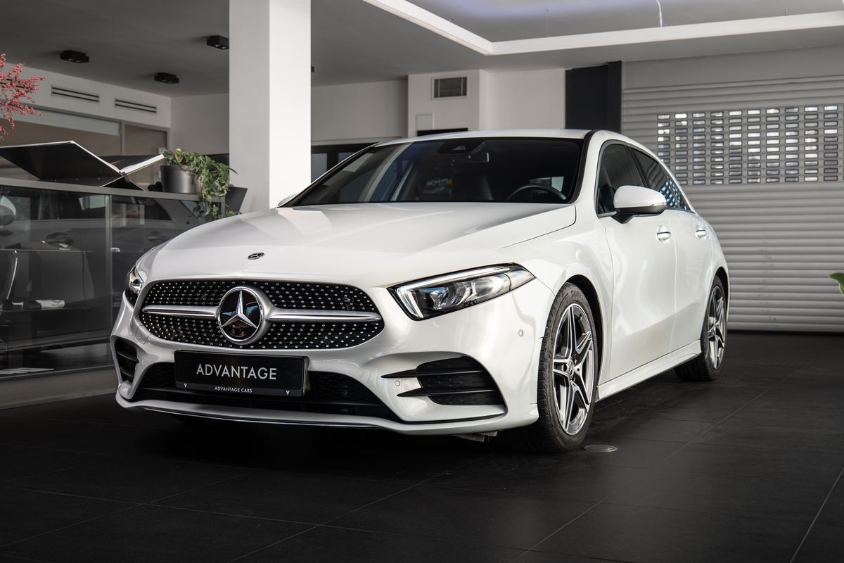 Mercedes-Benz Třídy A 200d/Vyhřívaná sedadla/CarPlay