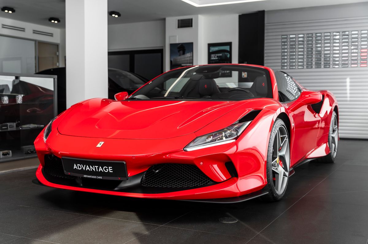 Ferrari F8 Spider/Daytona/Lift/JBL/Carbon