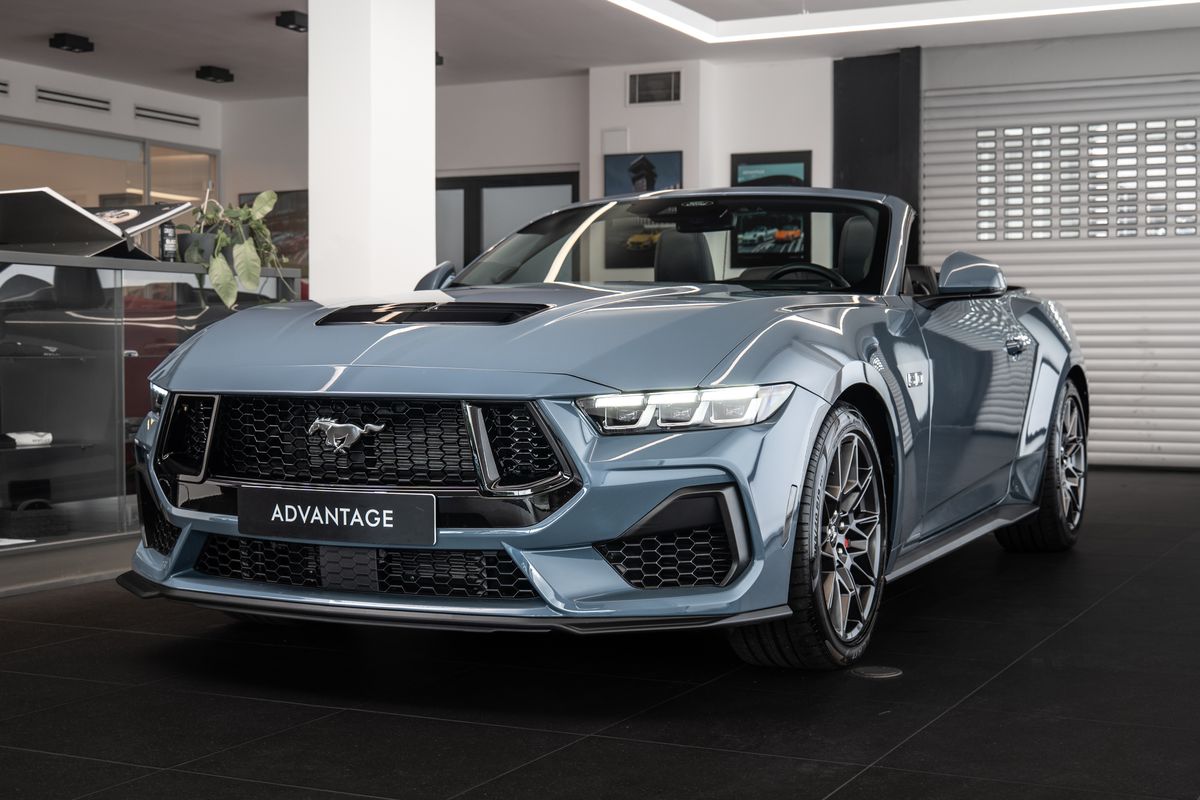 Ford Mustang GT 5.0 V8 Cabrio/Manuál