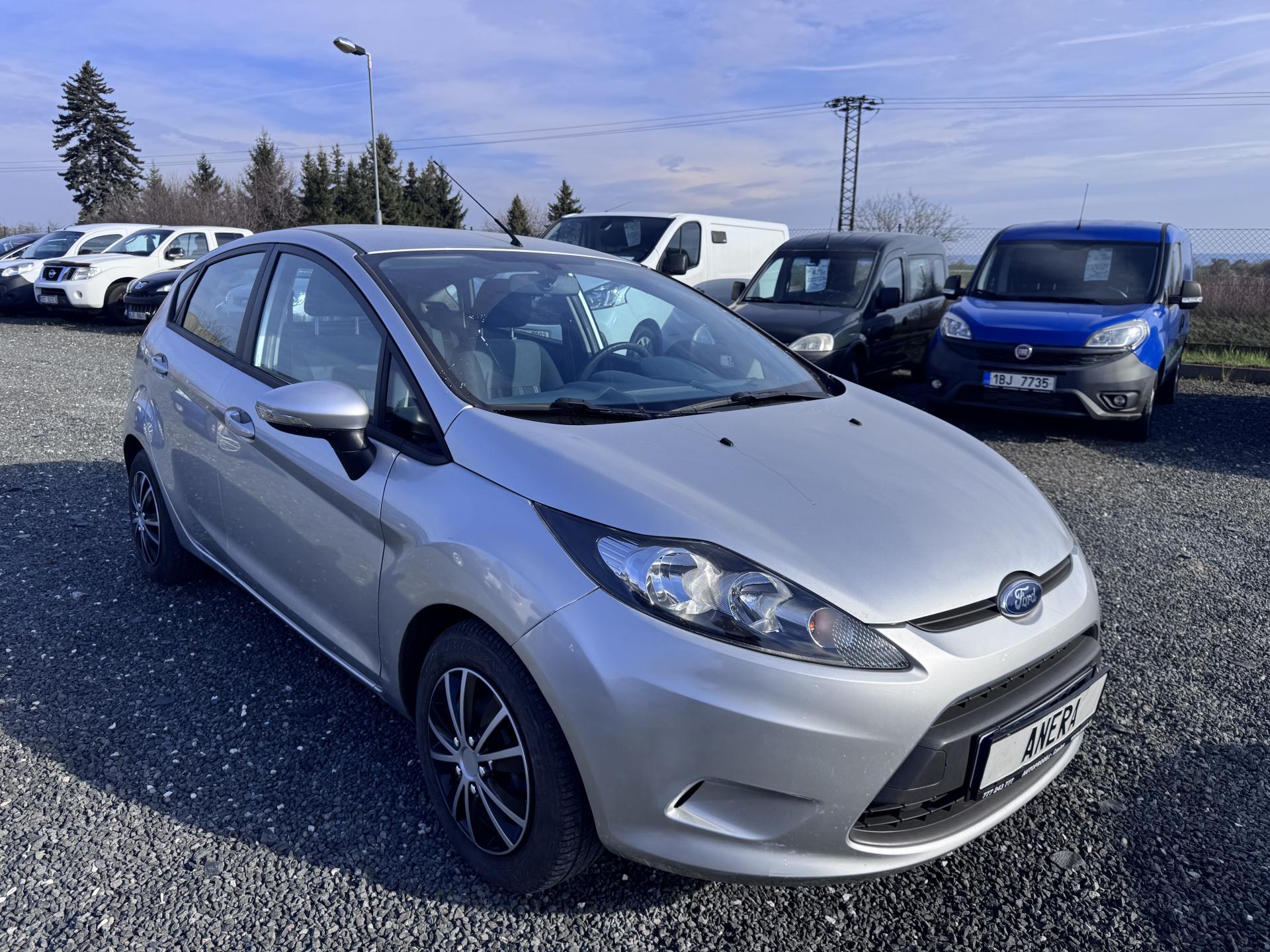 Ford Fiesta 1.25i, 44 kW, 1.Majitel,ČR