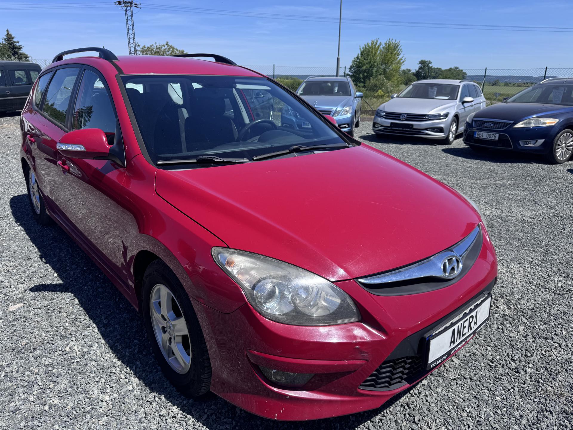 Hyundai i30 1.4i, 2012, 1.Majitel